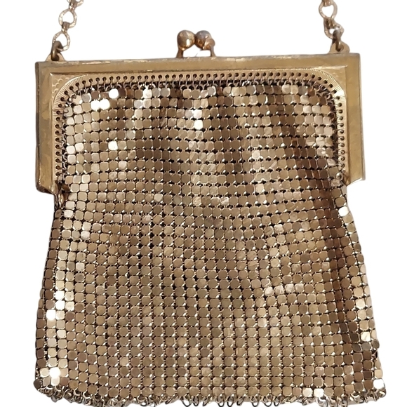 Vintage Gold Mesh Small Kiss Lock Bag - Picture 5 of 11
